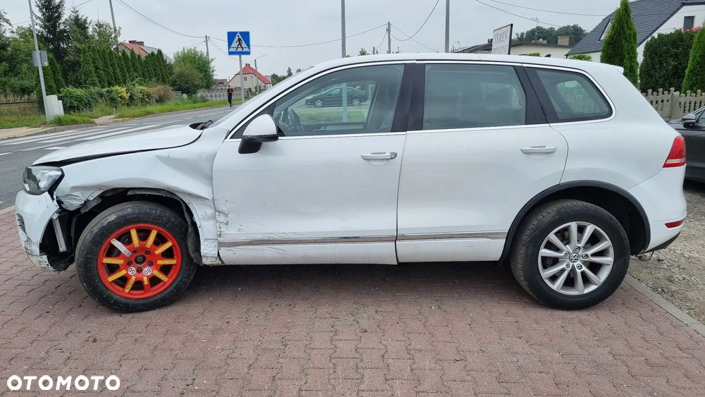 Volkswagen Touareg 3.0 V6 TDI Blue Motion DPF Automatik Exclusive Terrain Tech - 12
