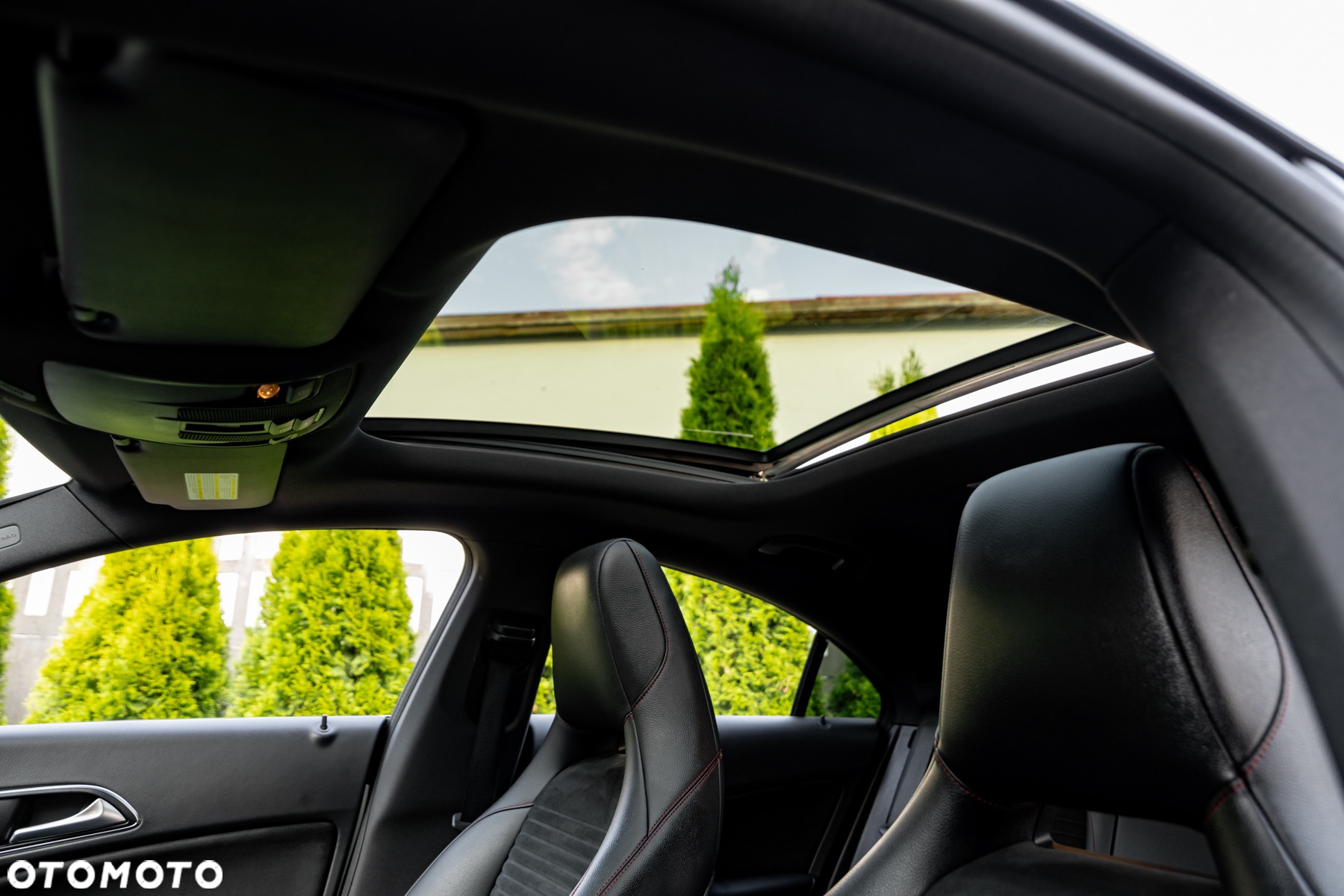 Mercedes-Benz CLA 250 7G-DCT AMG Line - 26