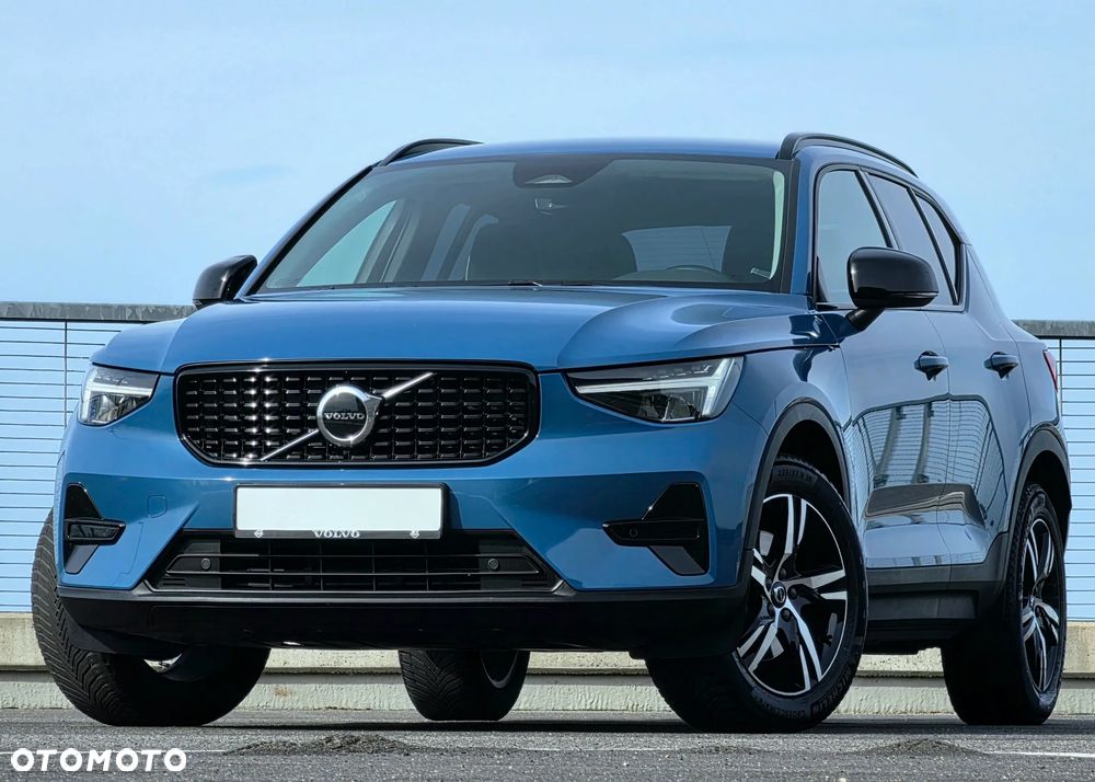 Volvo XC 40 B4 AWD Ultimate Dark - 13
