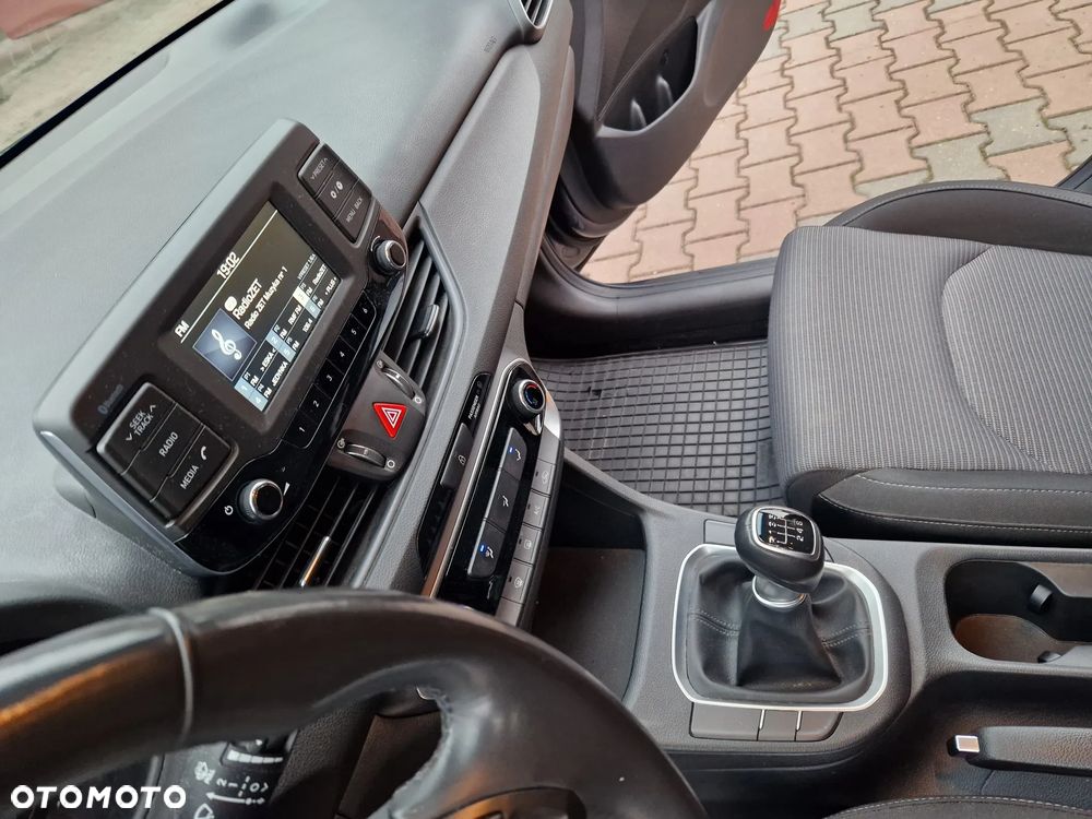 Hyundai i30 1.4 GO Plus - 18