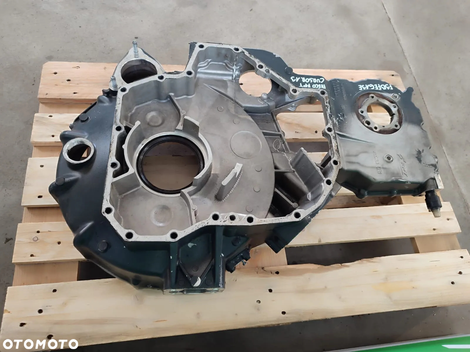 Obudowa koła zamachowego 504086960 Iveco FPT Cursor 13 - 7