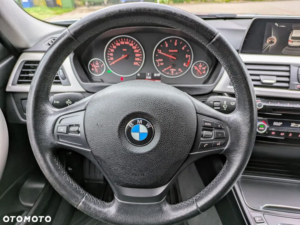BMW Seria 3 318d - 8