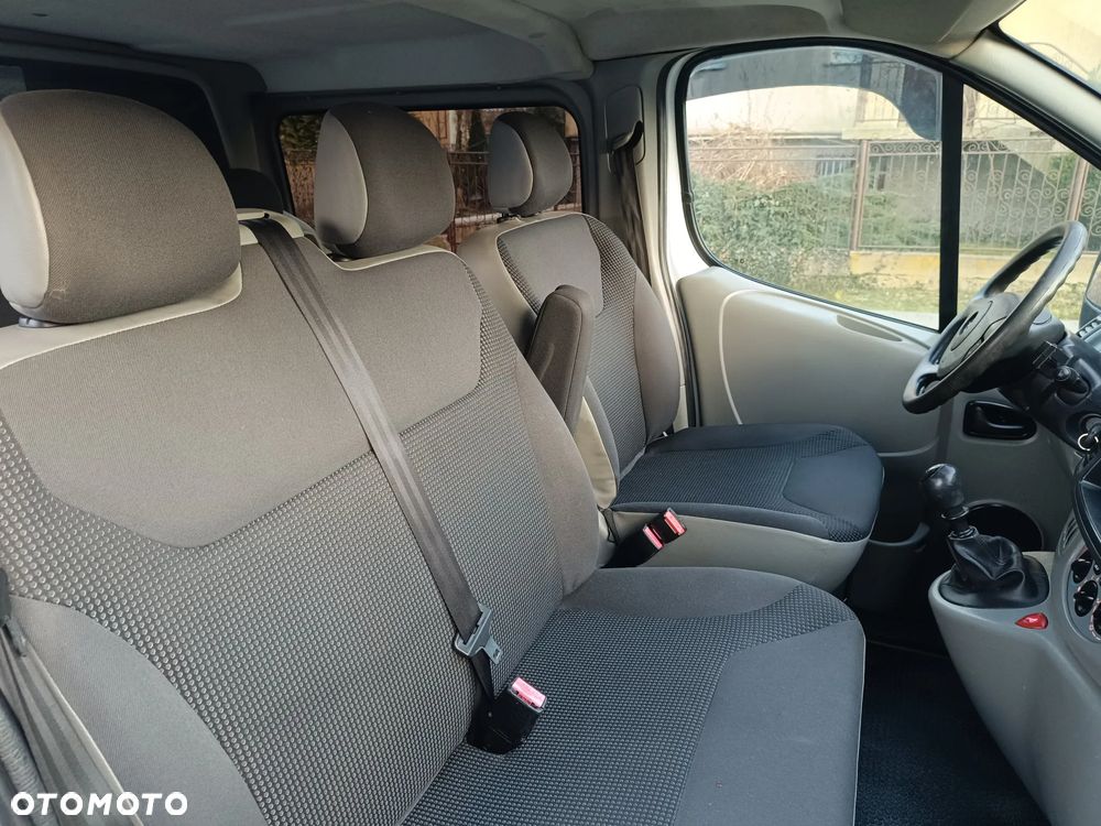 Opel Vivaro - 23