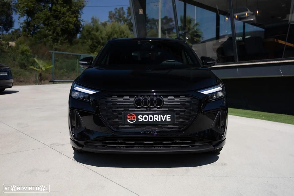 Audi Q4 Sportback e-tron - 4