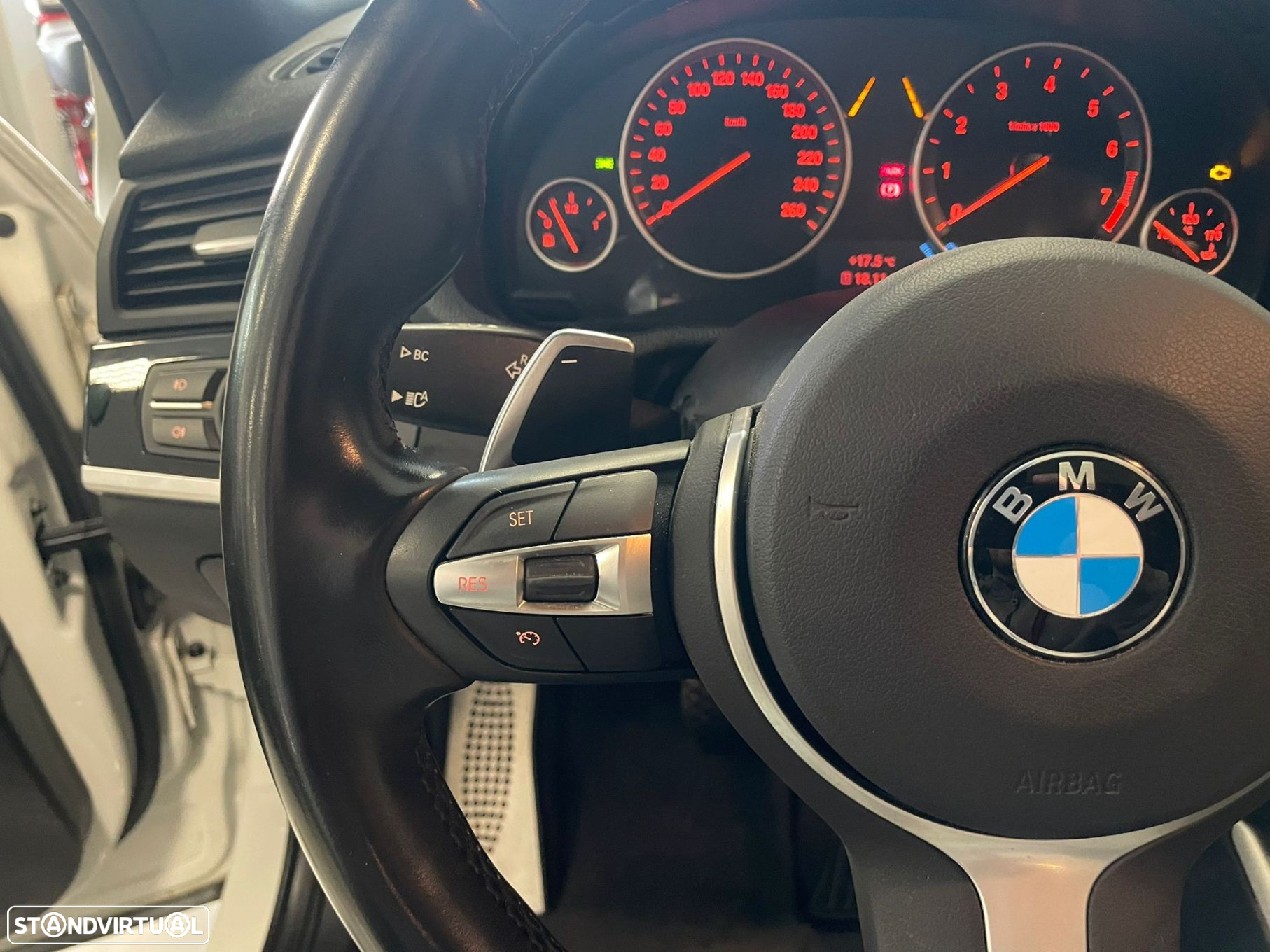 BMW X4 28 i xDrive Pack M - 12