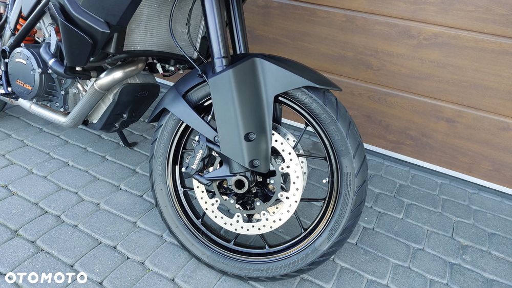 KTM Adventure - 17