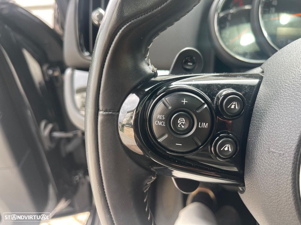 MINI Countryman Cooper SD Auto - 21