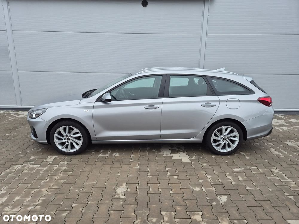 Hyundai i30 1.5 DPI Comfort - 14