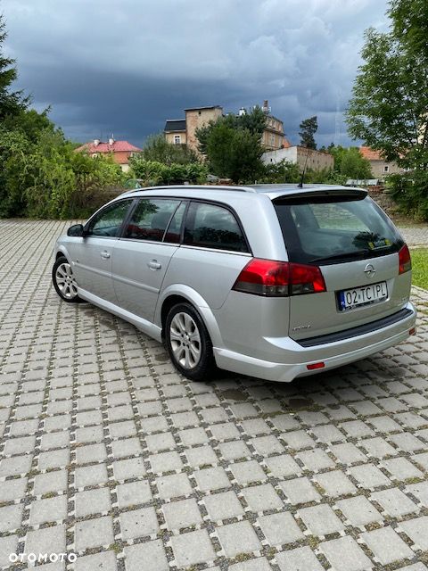 Opel Vectra 1.9 CDTI Cosmo - 4