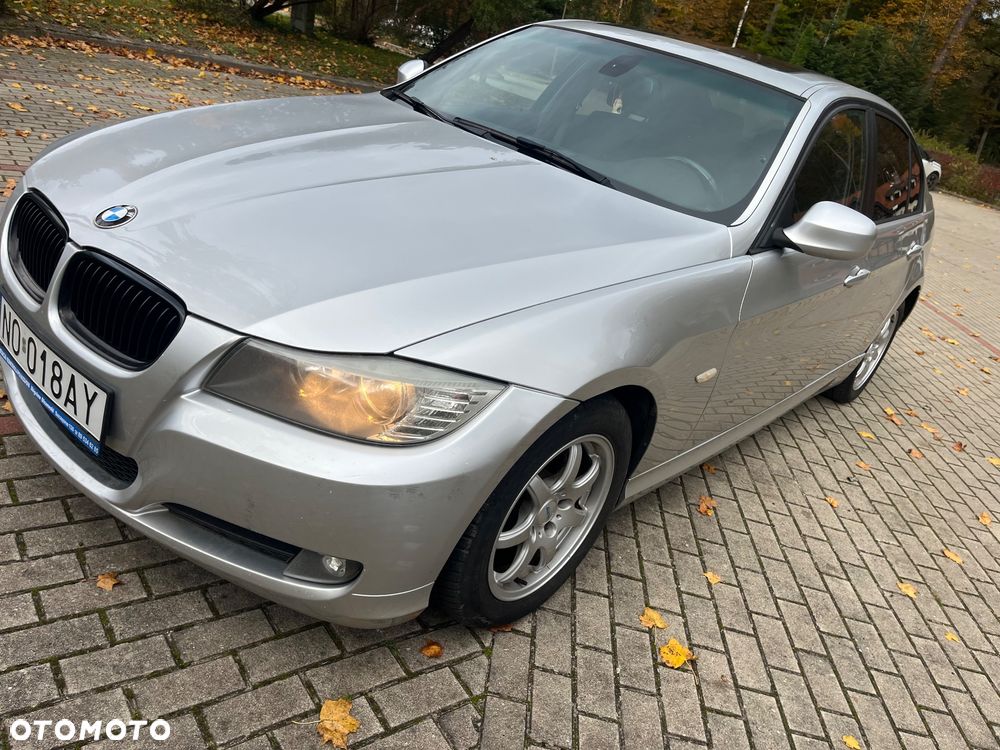 BMW Seria 3 318i Edition Lifestyle