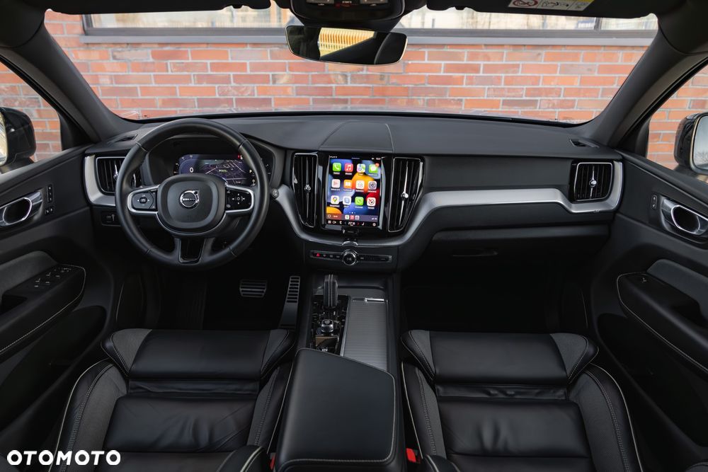 Volvo XC 60 B4 D Ultimate Dark - 18