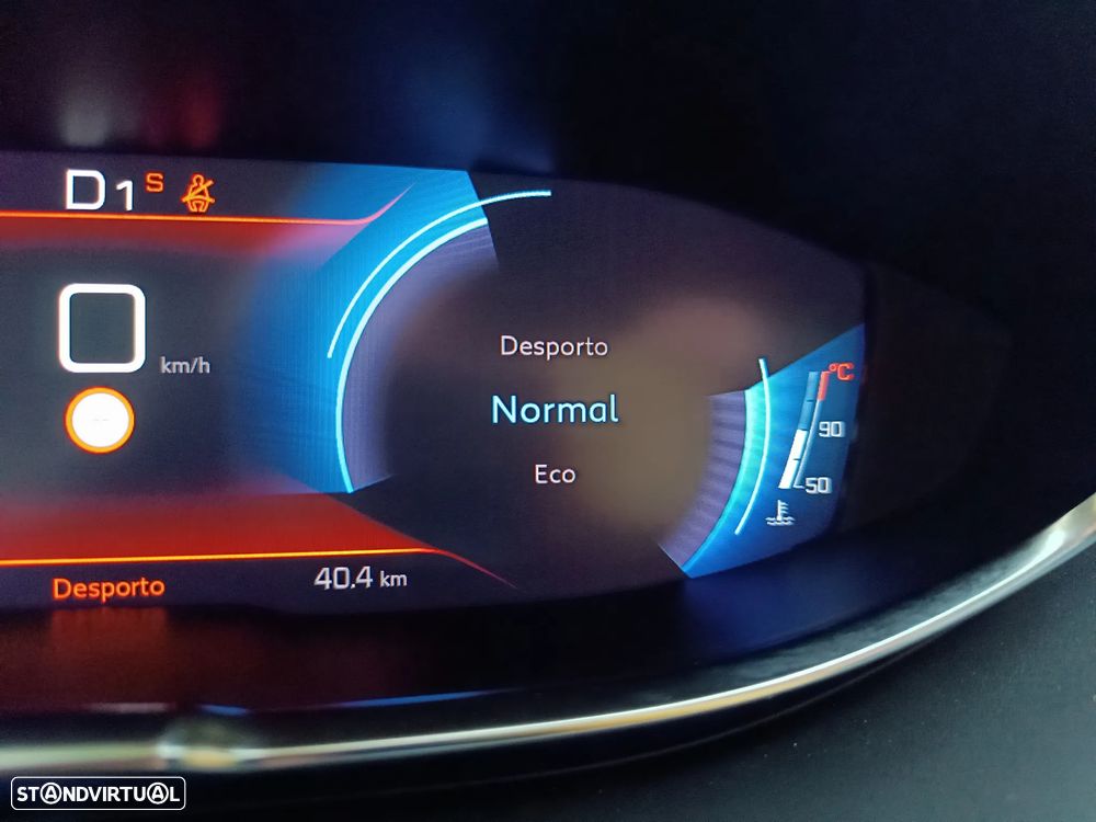 Peugeot 3008 1.2 PureTech Allure EAT8 - 30