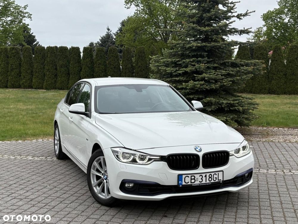 BMW Seria 3 318i M Sport - 3