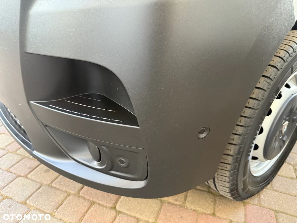 Renault Master Brygadówka Doka L2H2 - 34