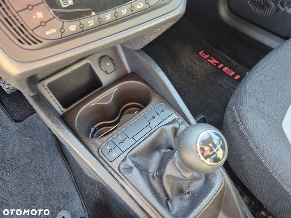 Seat Ibiza 1.2 TSI CONNECT - 13