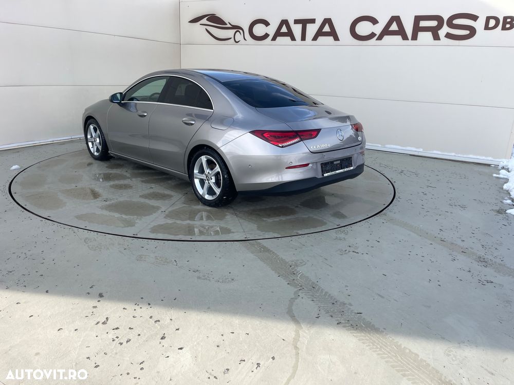 Mercedes-Benz CLA 180 d - 10