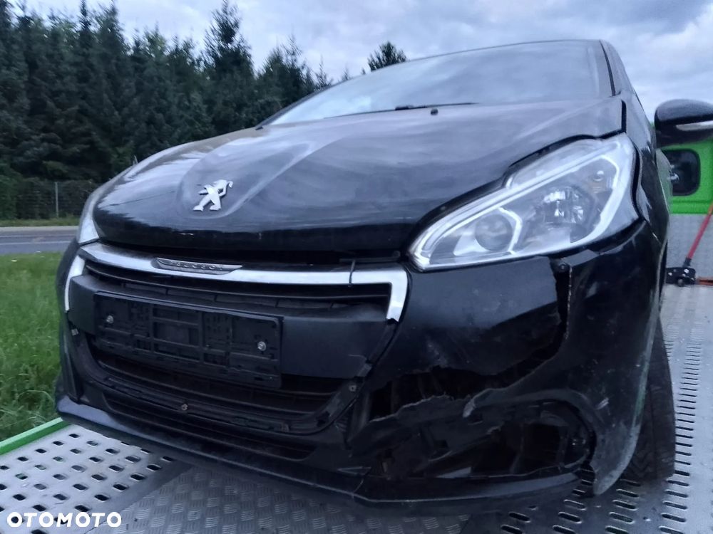 Peugeot 208 1.2 PureTech Style - 5