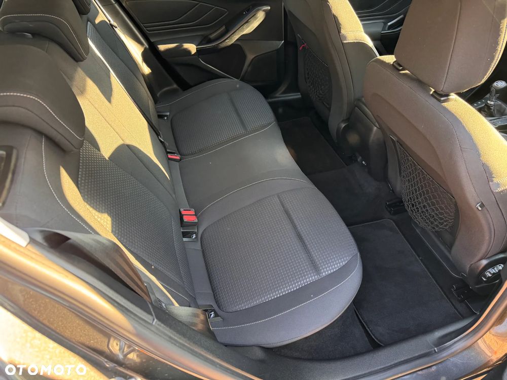 Ford Focus 1.0 EcoBoost mHEV Titanium - 19