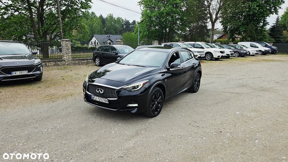 Infiniti QX30 2.0t DCT AWD Premium - 9