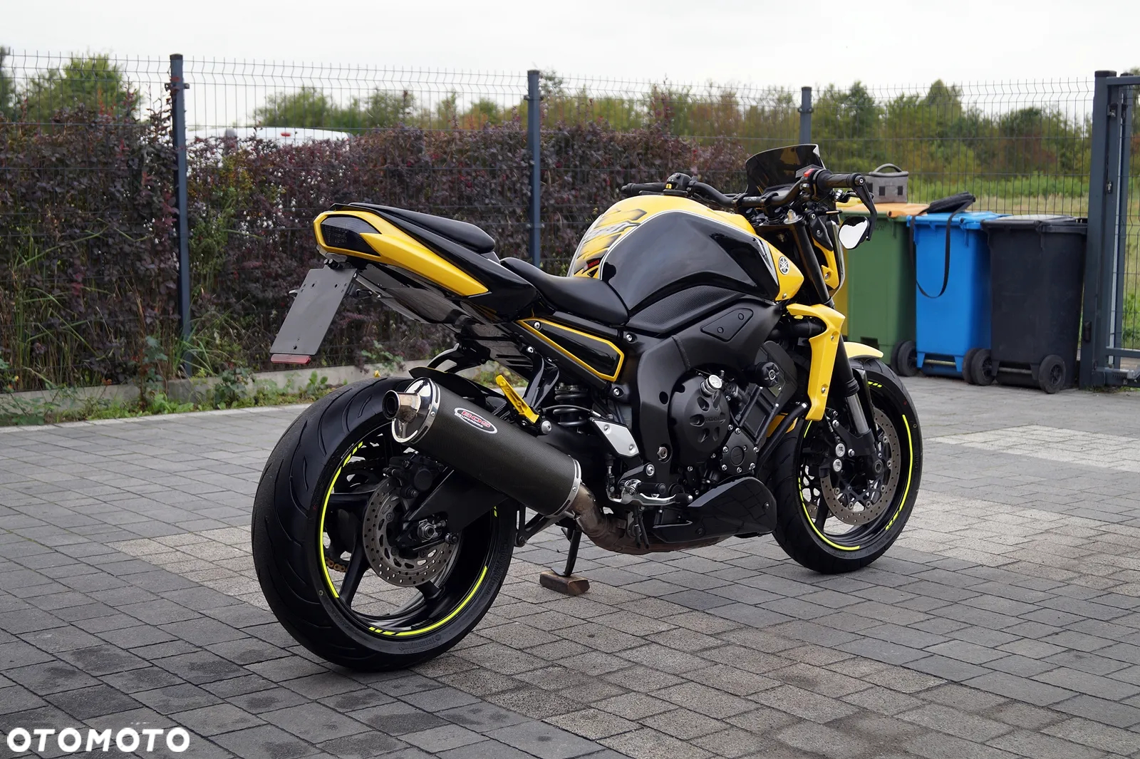 Yamaha FZ - 10