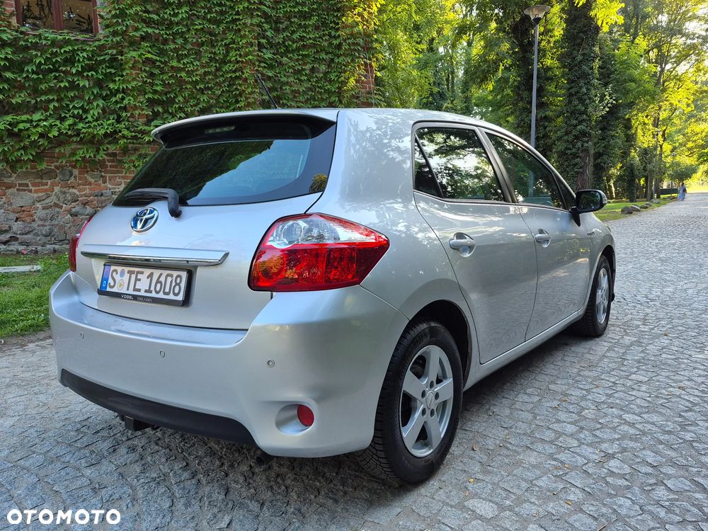 Toyota Auris 1.8 HSD Luna - 7