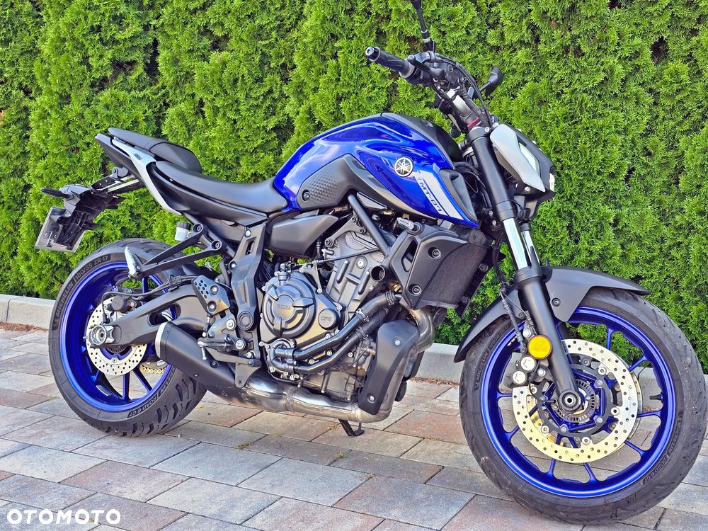 Yamaha MT - 5