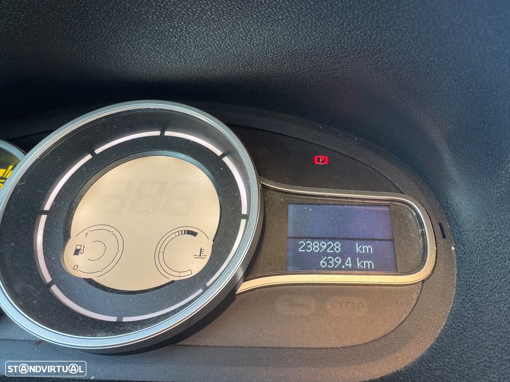 Renault Mégane 1.5 dCi Confort - 3