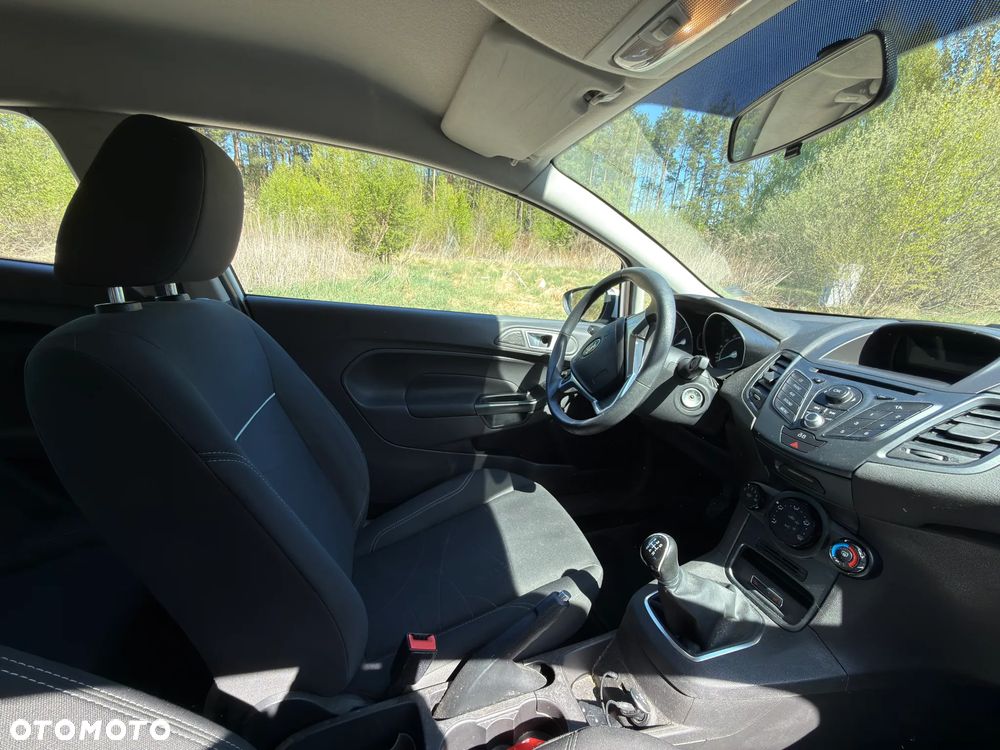 Ford Fiesta - 10