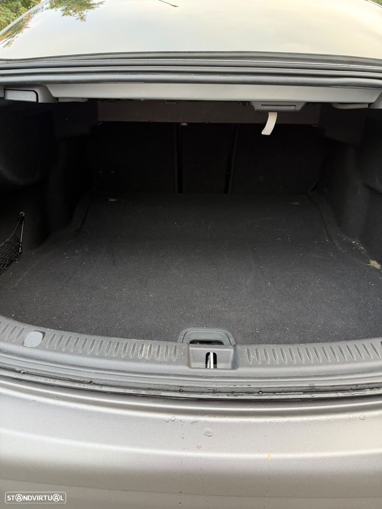 Mercedes-Benz E 200 d 9G-TRONIC Avantgarde - 11