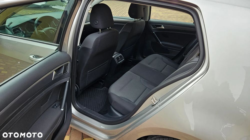 Volkswagen Golf 1.5 TSI BMT Comfortline - 10