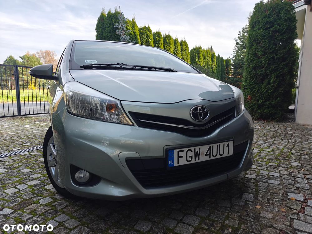Toyota Yaris 1.33 Prestige - 2