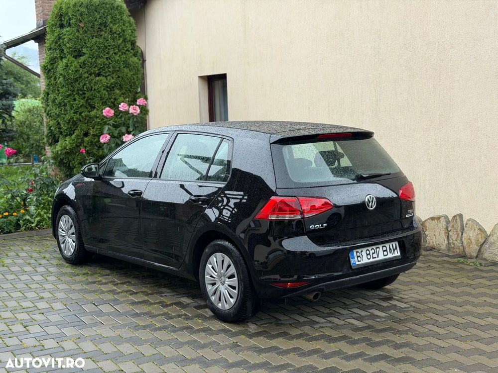 Volkswagen Golf 1.6 TDI BlueMotion Technology DSG Comfortline - 4