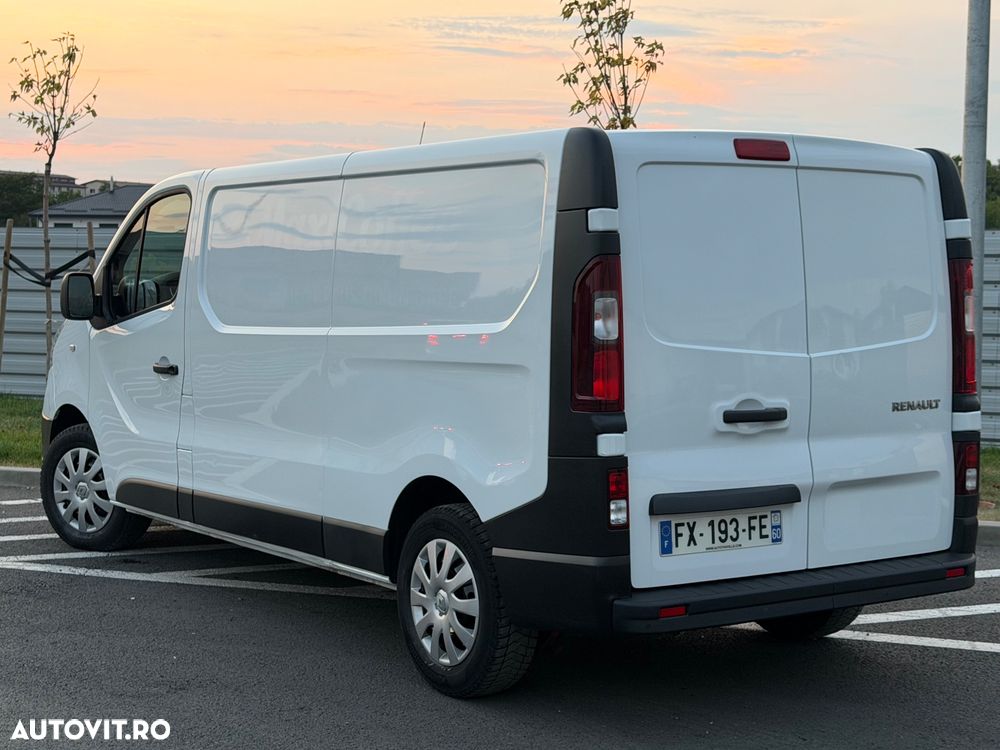 Renault Trafic - 7