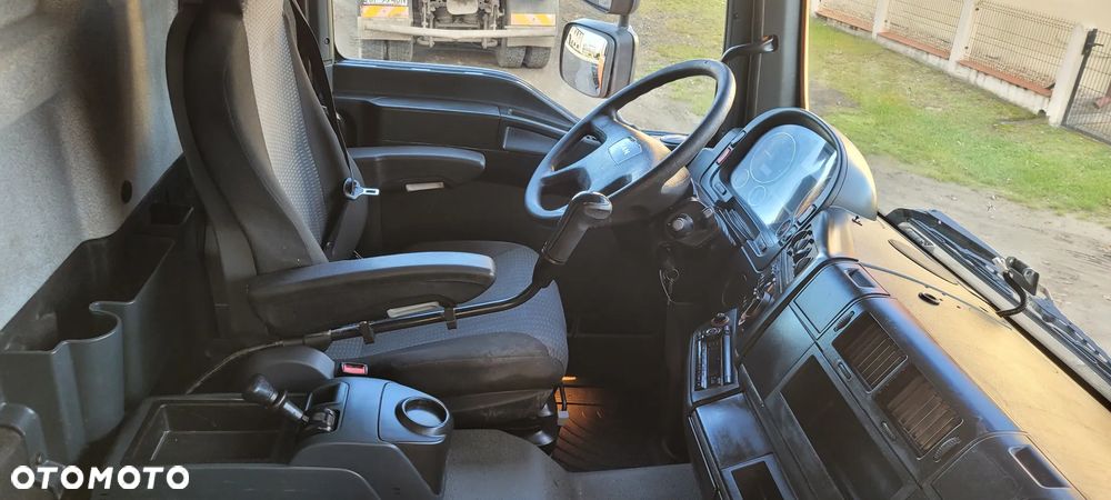 MAN TGM 2013r 6x2 KRÓTKI ROZSTAW 3-y OSIOWY - 19