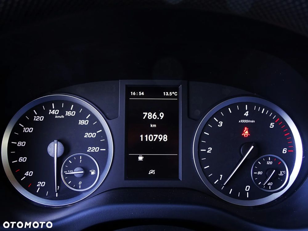 Mercedes-Benz Vito Mixto L3 447.705 - 23