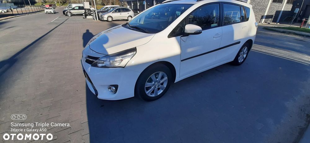 Toyota Verso 1.8 Premium 7os MS - 13