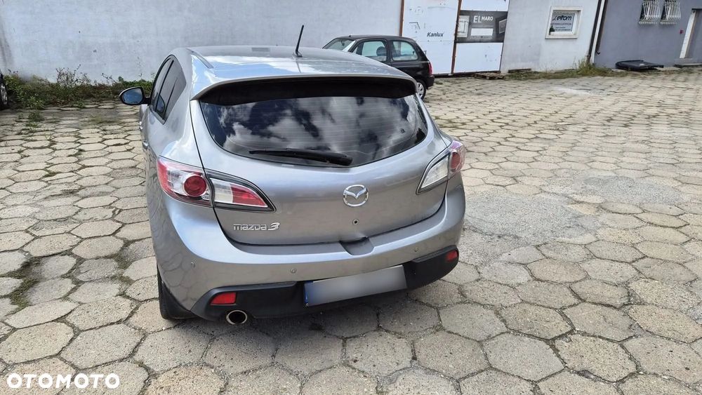 Mazda 3 - 8
