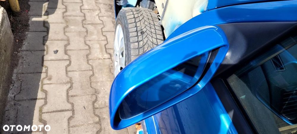 Lusterko lewe Skoda Fabia 2002 9470 - 1