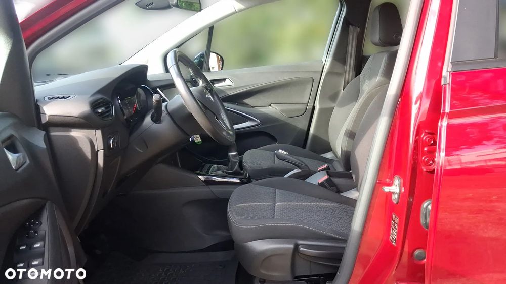Opel Crossland X - 11