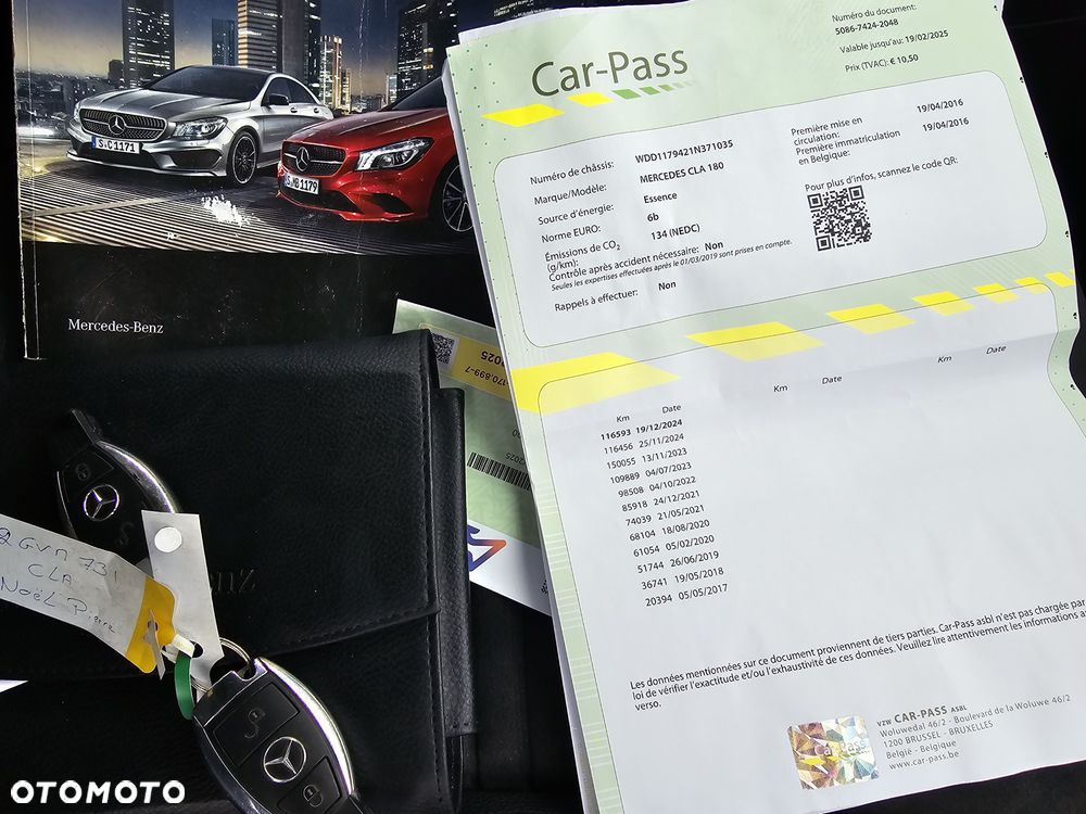 Mercedes-Benz CLA 180 AMG Line - 24