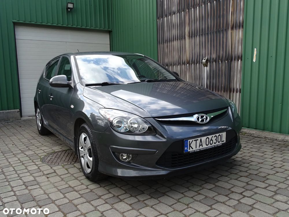 Hyundai i30 1.4 Classic + - 23