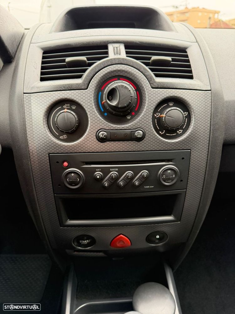 Renault Mégane Break 1.5 dCi C Authentique - 25
