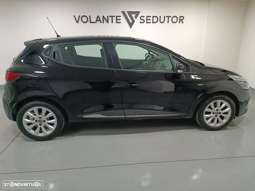 Renault Clio - 5
