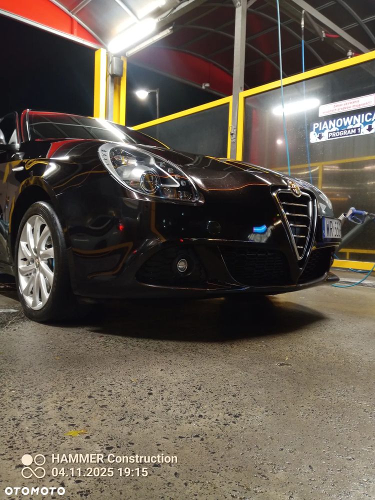 Alfa Romeo Giulietta 2.0 JTDM Distinctive - 29