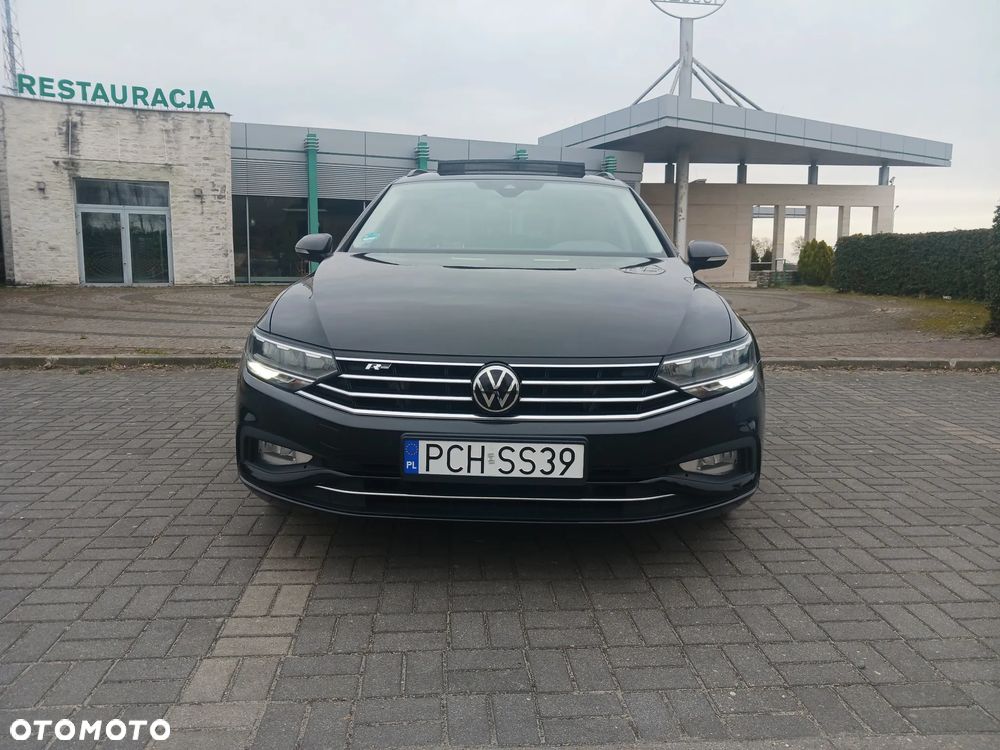 Volkswagen Passat 2.0 TDI SCR DSG Elegance - 1