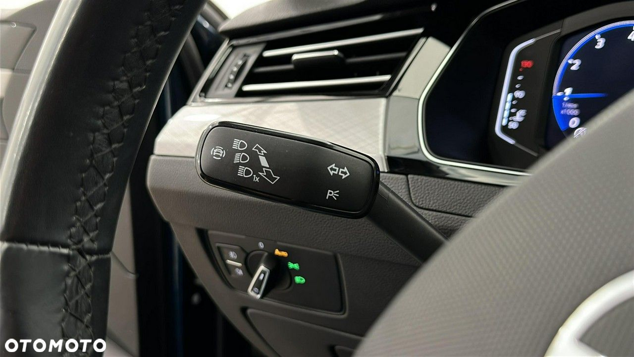Volkswagen Passat 1.5 TSI EVO Business - 25