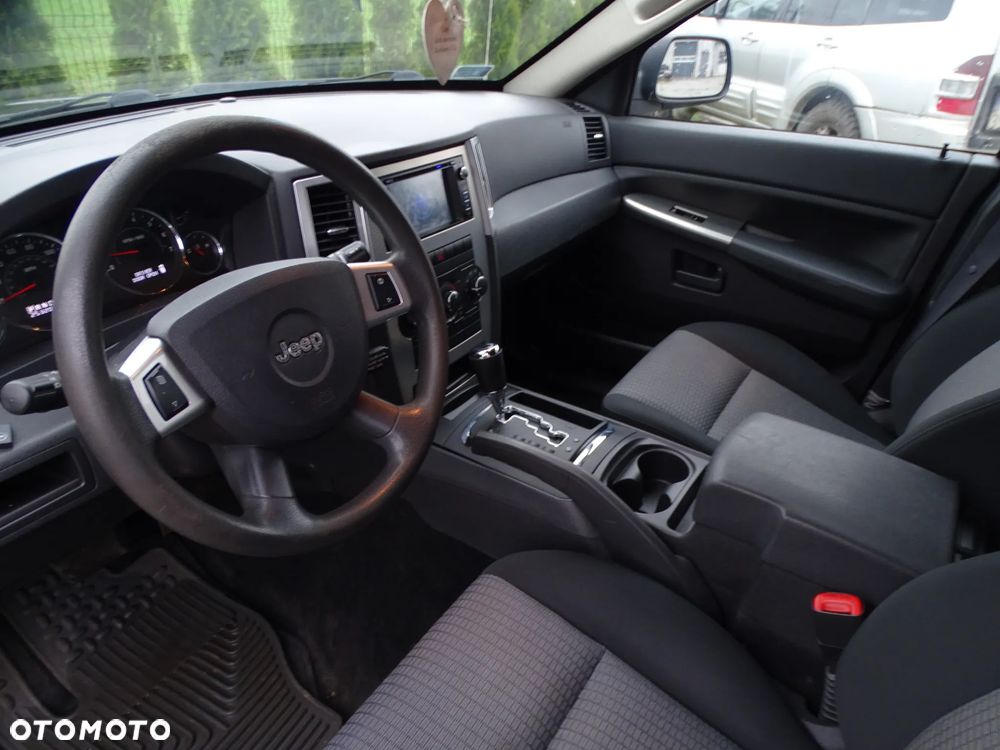 Jeep Grand Cherokee - 7