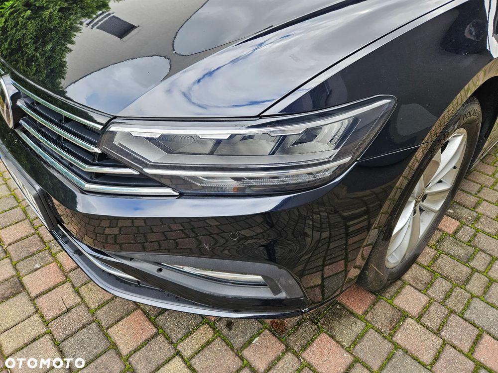 Volkswagen Passat Variant 2.0 TSI Business DSG - 7