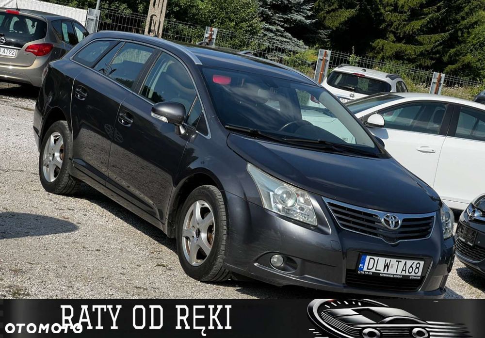 Toyota Avensis 1.8 Sol - 1