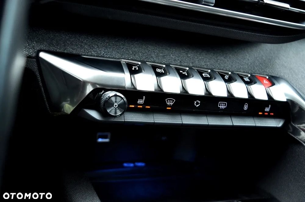 Peugeot 3008 1.2 PureTech Crossway S&S - 33